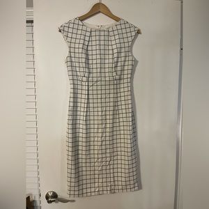 Calvin Klein Black & White Dress. Size 2.